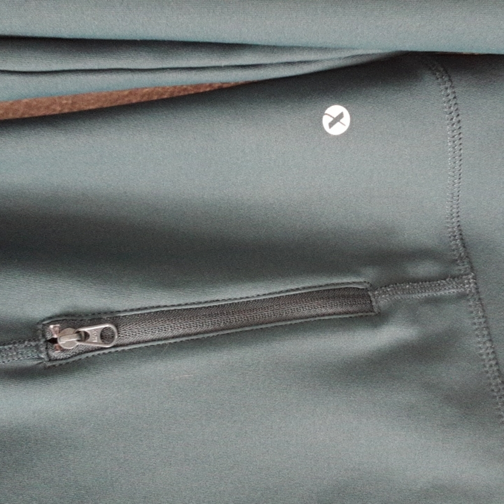 Xersion small workout jacket - Picture 3 of 9